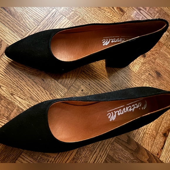 L’intervalle 3 inch suede heels with block heel - Picture 2 of 3